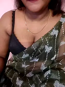 Sravani  online show from 02/18/26, 07:15