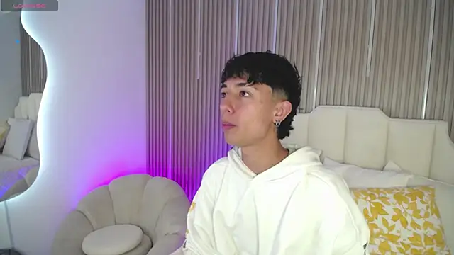 Aiden Rivers  online show from 02/26/26, 12:26