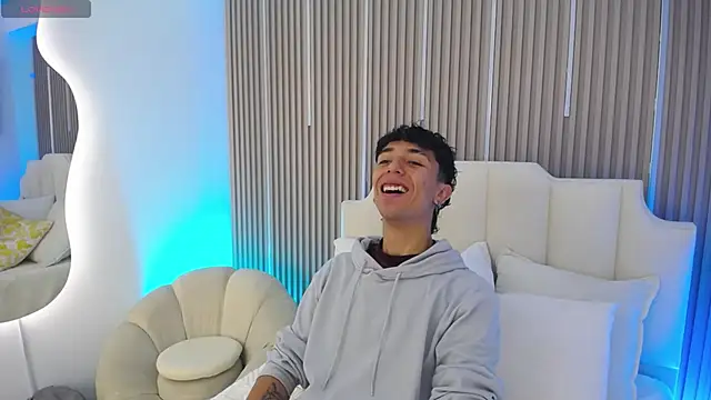 Aiden Rivers  online show from 03/10/26, 12:54