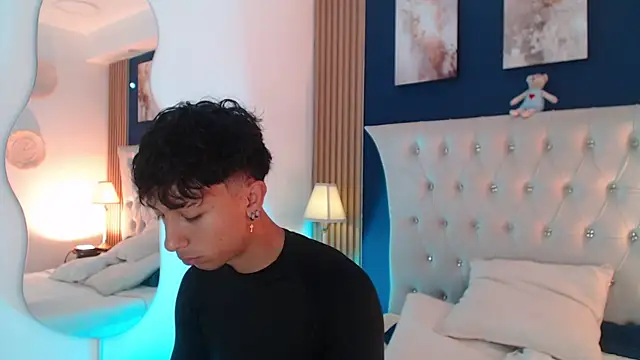 Aiden Rivers  online show from 04/09/26, 12:54