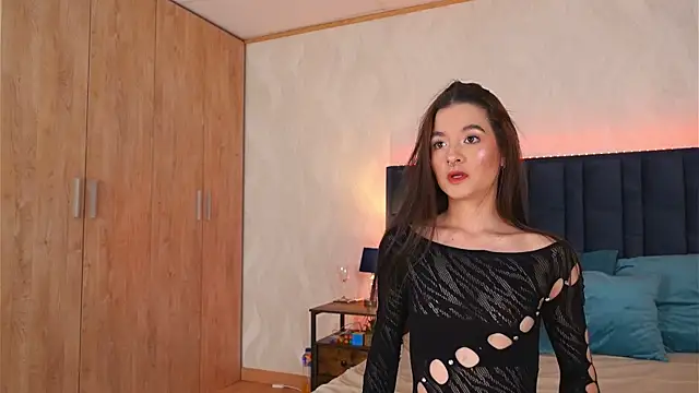 LucyDeLuca online show from 03/29/26, 07:58