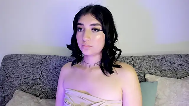 Kattengel  online show from 04/13/26, 11:43