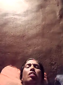 Hot re83 online show from 03/03/26, 10:48