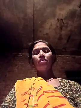 Hot re83 online show from 03/04/26, 11:55