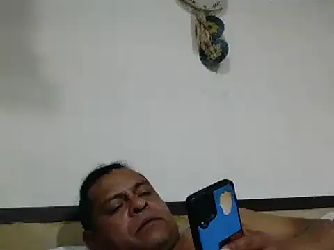 DesexedCooler online show from 04/23/26, 12:56