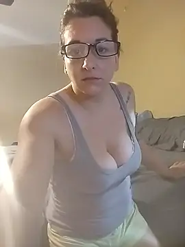 MissBella0969 online show from 03/19/26, 03:16