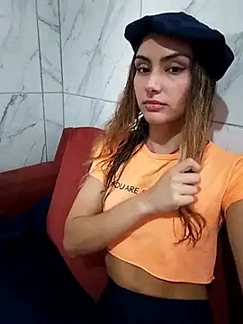 Larinhacat online show from 03/03/26, 08:59