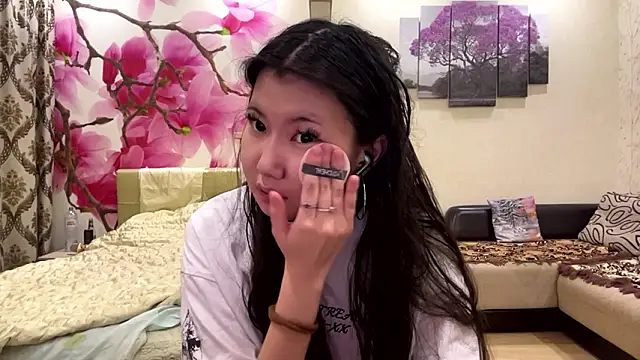 MaeRaads online show from 03/05/26, 06:26