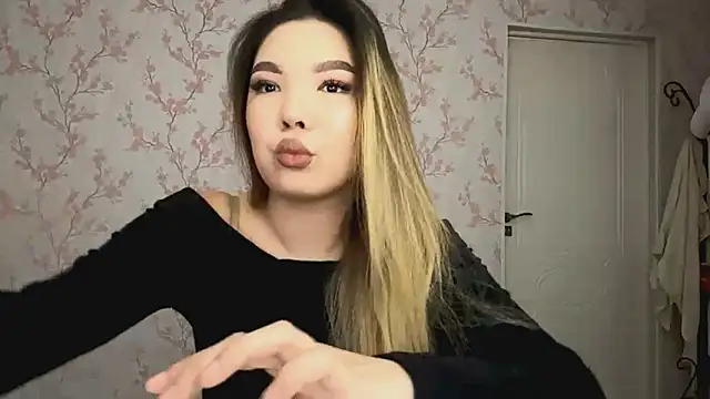 Elina Mottel online show from 03/10/26, 10:09