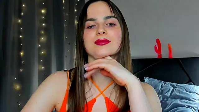 megann fox2 online show from 04/19/26, 04:28