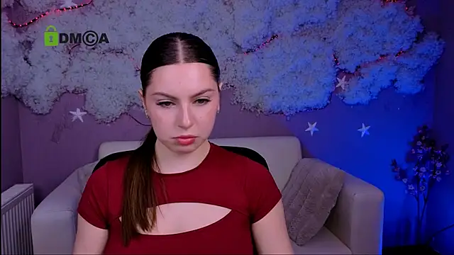 Snapshot of amalialowell chatting on 05/14/26, 09:27 amalialowell online show from 05/14/26, 09:27