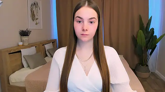 Maddy Wood  online show from 02/17/26, 08:22