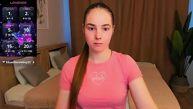 Maddy Wood  online show from 02/24/26, 08:34