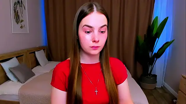 Maddy Wood  online show from 04/07/26, 04:40