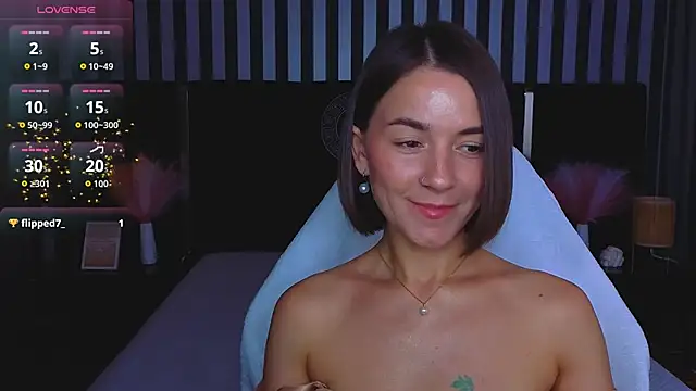 Snapshot of GracefulMichelle chatting on 06/21/26, 07:05 GracefulMichelle online show from 06/21/26, 07:05
