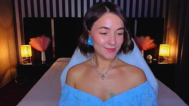 Snapshot of GracefulMichelle chatting on 07/23/26, 07:34 GracefulMichelle online show from 07/23/26, 07:34