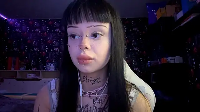 Luna Sohotti online show from 02/23/26, 03:20