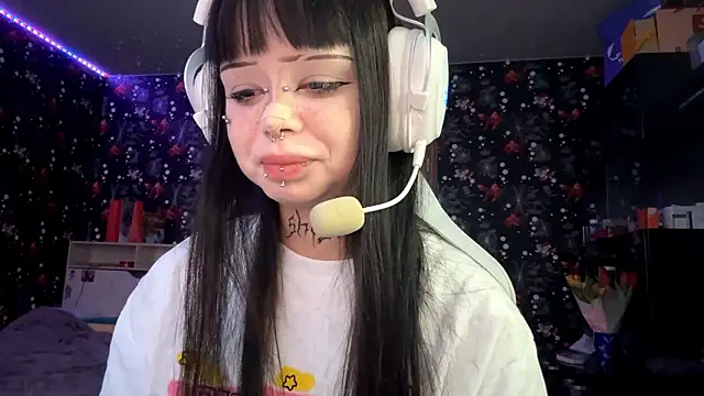 Luna Sohotti online show from 03/09/26, 03:05