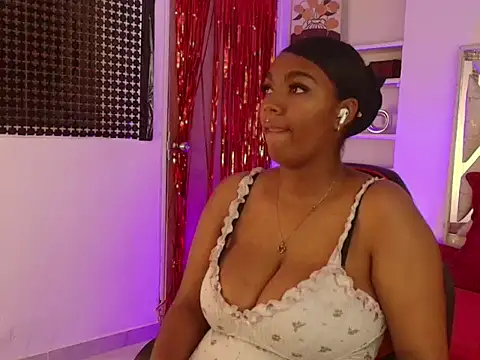 AmiraNast  online show from 03/03/26, 04:02