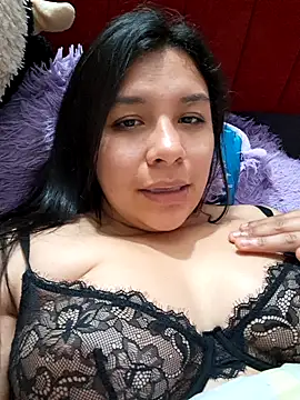 Snapshot of belen_green chatting on 04/26/26, 02:31 belen green online show from 04/26/26, 02:31