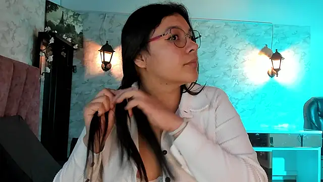 Snapshot of belen_green chatting on 05/23/26, 02:43 belen green online show from 05/23/26, 02:43