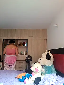 Snapshot of belen_green chatting on 06/04/26, 02:45 belen green online show from 06/04/26, 02:45