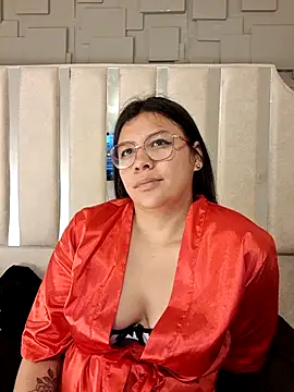 Snapshot of belen_green chatting on 06/09/26, 01:23 belen green online show from 06/09/26, 01:23