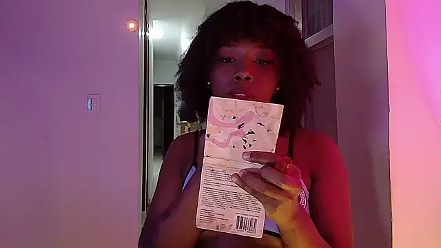 Lunaruiz online show from 03/17/26, 11:52