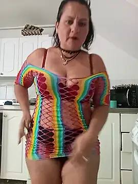 Mishell Perez online show from 03/03/26, 06:47