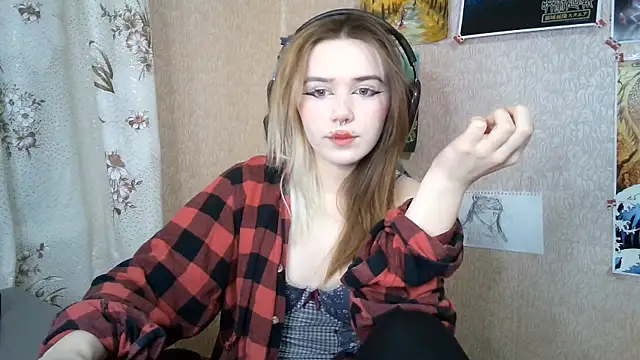 MilaTyan online show from 04/21/26, 05:17