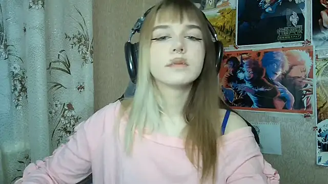 MilaTyan online show from 06/04/26, 04:13
