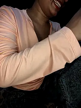 LINNI 3 online show from 03/04/26, 05:52