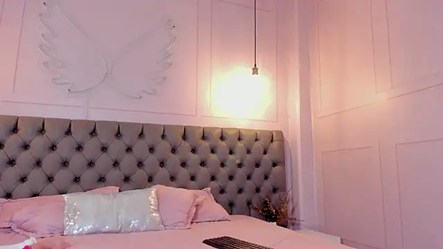 hillary bigbutt online show from 03/10/26, 04:06