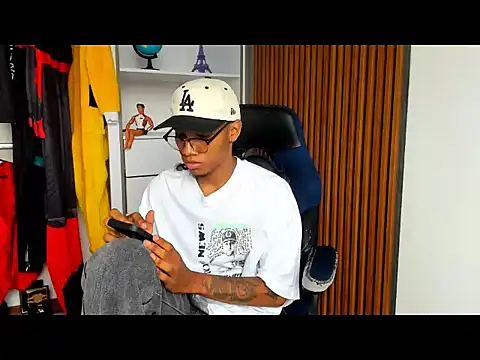 yandi hot online show from 03/03/26, 02:12