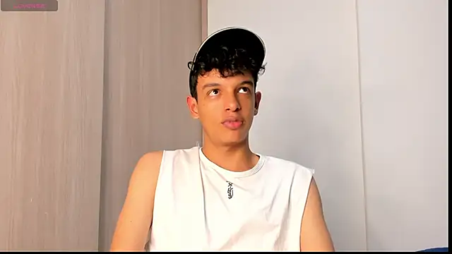 Maxfrost1 online show from 02/22/26, 08:29