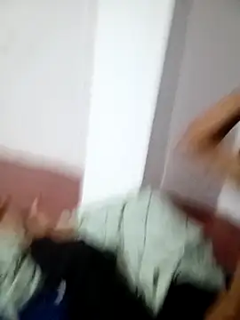 Dei-01 online show from 04/25/26, 04:04