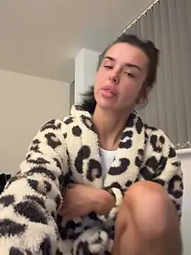 Amberbanxx online show from 04/22/26, 09:49