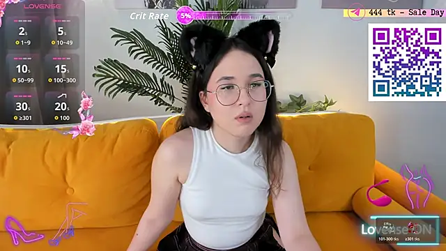 leylamirage online show from 06/17/26, 01:45