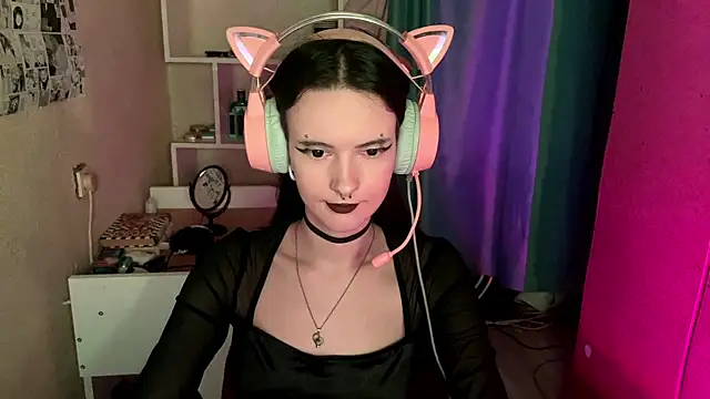 Snapshot of MabelDefina chatting on 05/10/26, 05:12 MabelDefina online show from 05/10/26, 05:12