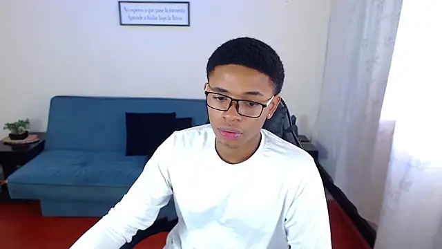 liiam3 online show from 02/18/26, 09:55