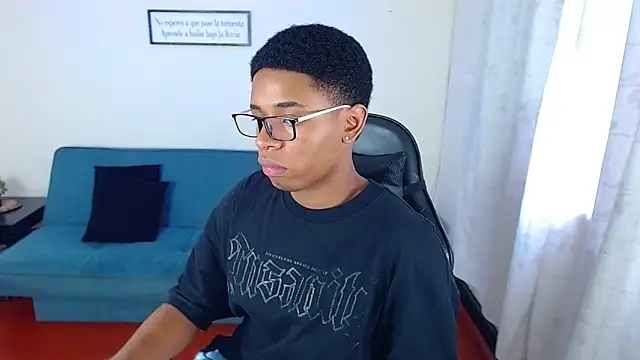 liiam3 online show from 03/09/26, 08:57