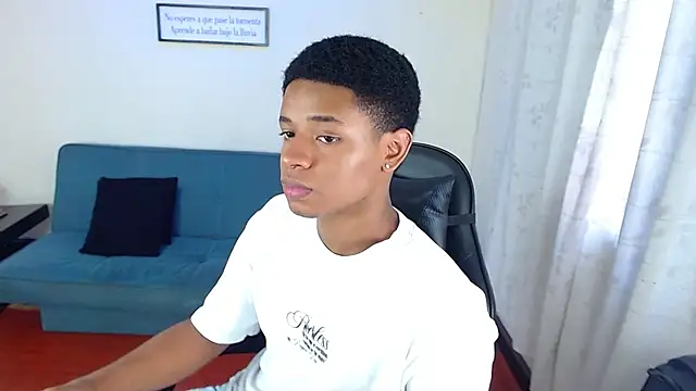 liiam3 online show from 03/13/26, 08:59