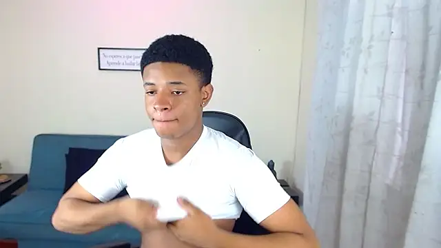 liiam3 online show from 03/24/26, 08:47