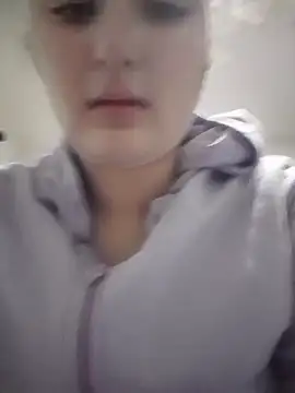 zoe moon   online show from 03/29/26, 11:54