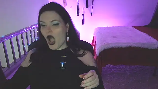 VixieNyx online show from 04/07/26, 04:07