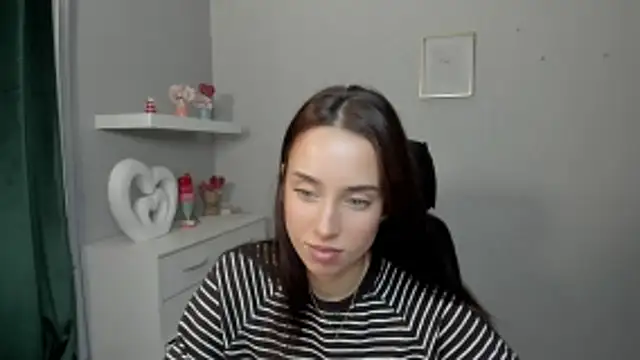 AdeleSolo online show from 04/14/26, 12:44