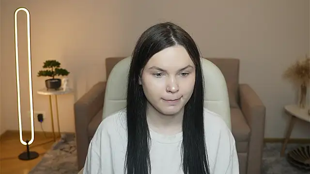 LeilaErcolani online show from 02/22/26, 11:31