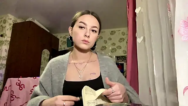 StephaniCute online show from 03/04/26, 03:07