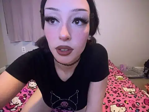 strwbrrymilk online show from 02/23/26, 03:59