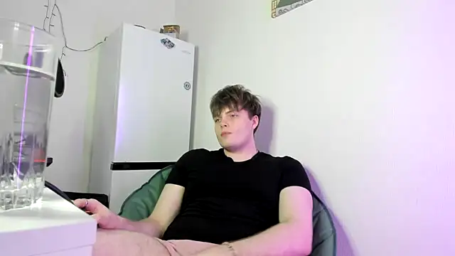  hetero online show from 02/20/26, 07:25